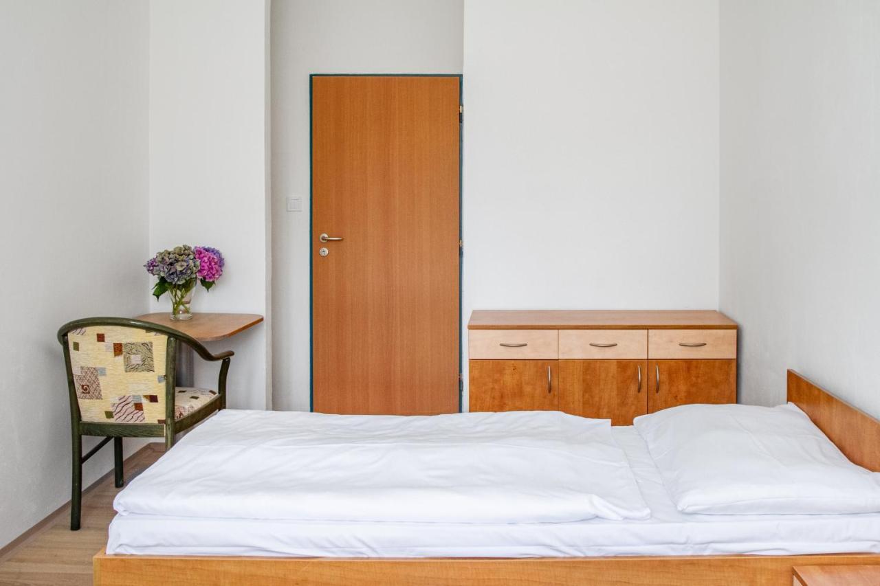 Beskydy House Hostel Rožnov pod Radhoštěm Kültér fotó
