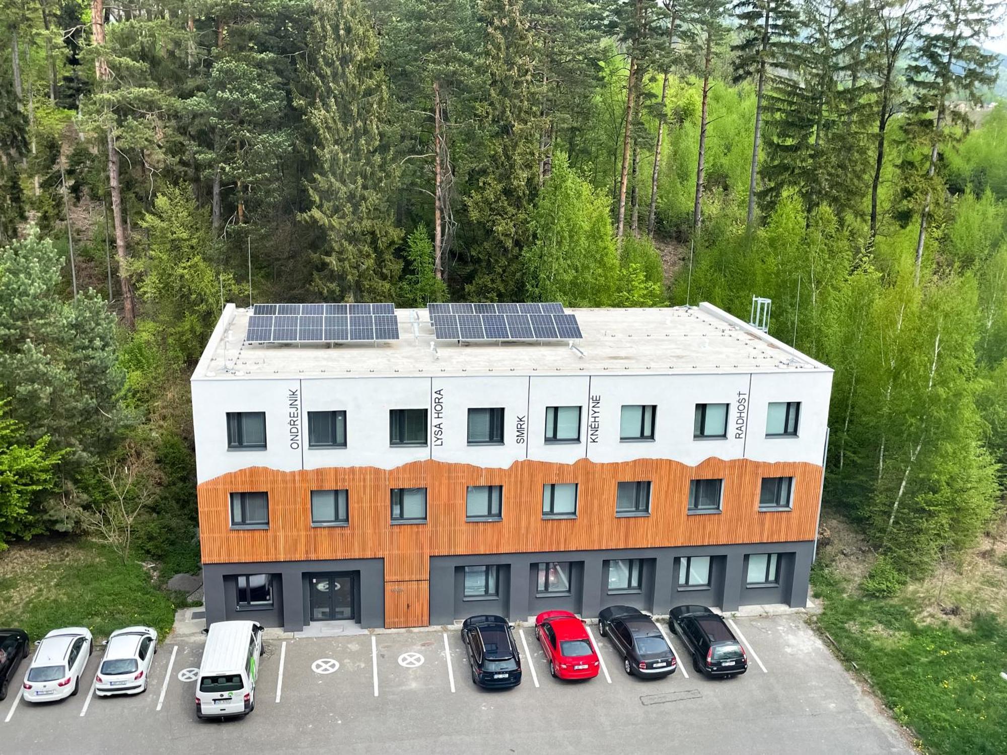 Beskydy House Hostel Rožnov pod Radhoštěm Kültér fotó