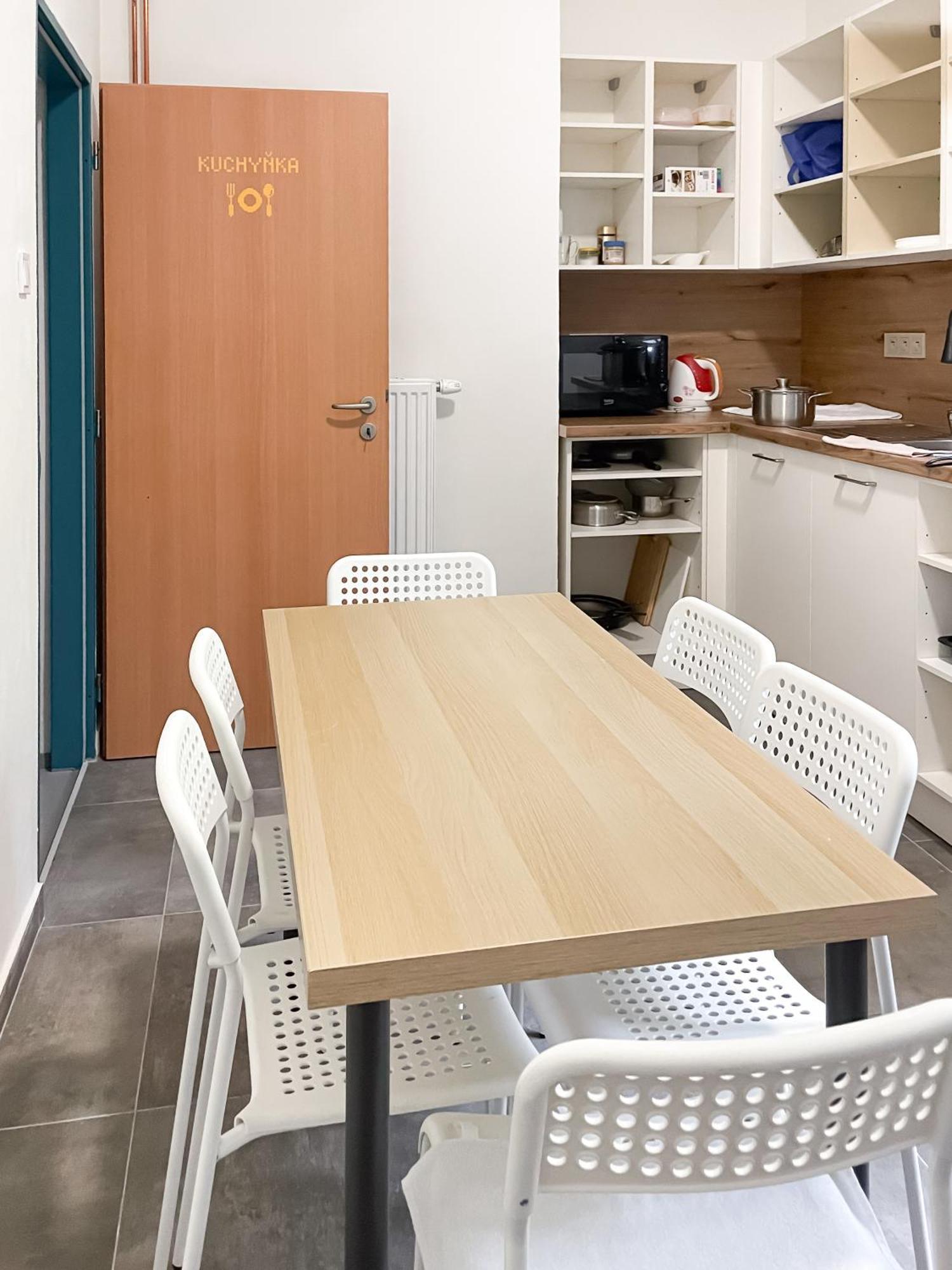 Beskydy House Hostel Rožnov pod Radhoštěm Kültér fotó